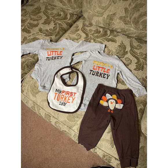 Carter’s 9‎ mo My first turkey day Mommy’s little turkey one piece top pants bib - Picture 1 of 9
